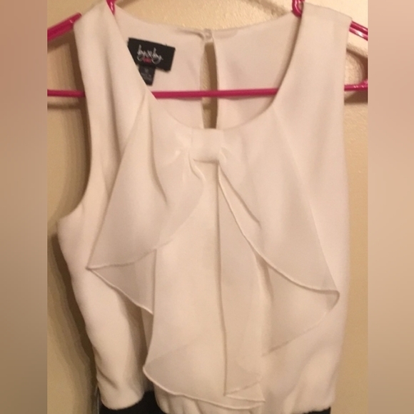 Girls dress - Picture 2 of 4